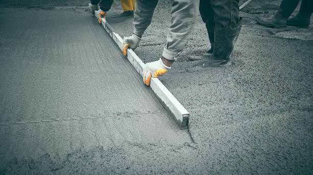 Best Commercial Concrete Contractor  in Crane, MO